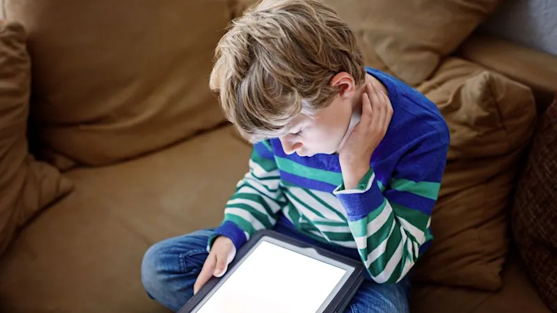 NSW study finds screen use rises sharply as students struggle to self-regulate