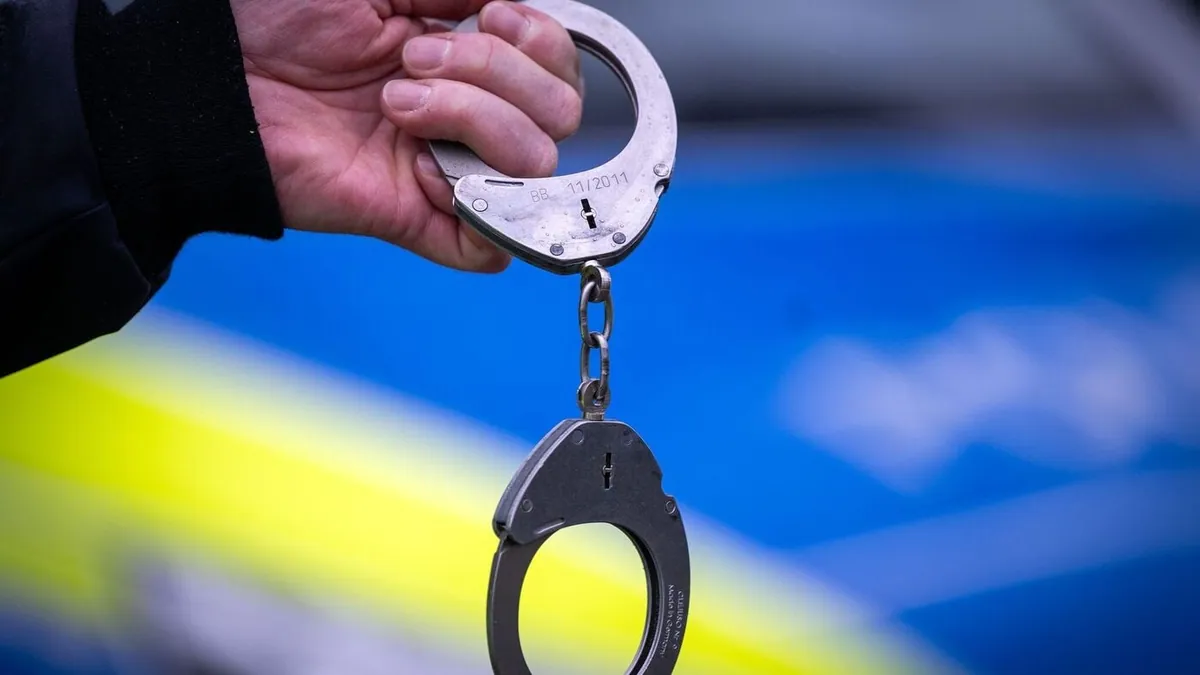 Two men arrested after suspected break-in near Berlin