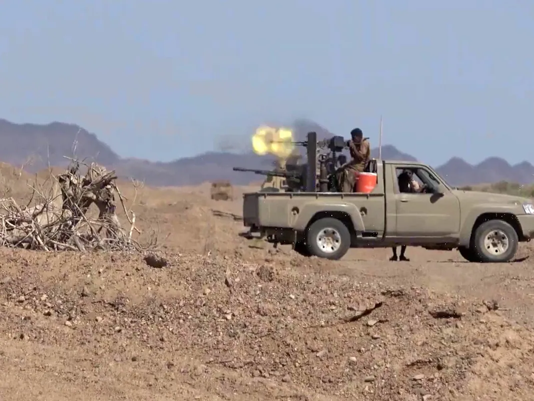 Yemeni government-aligned forces launch offensive in al-Waziiya district
