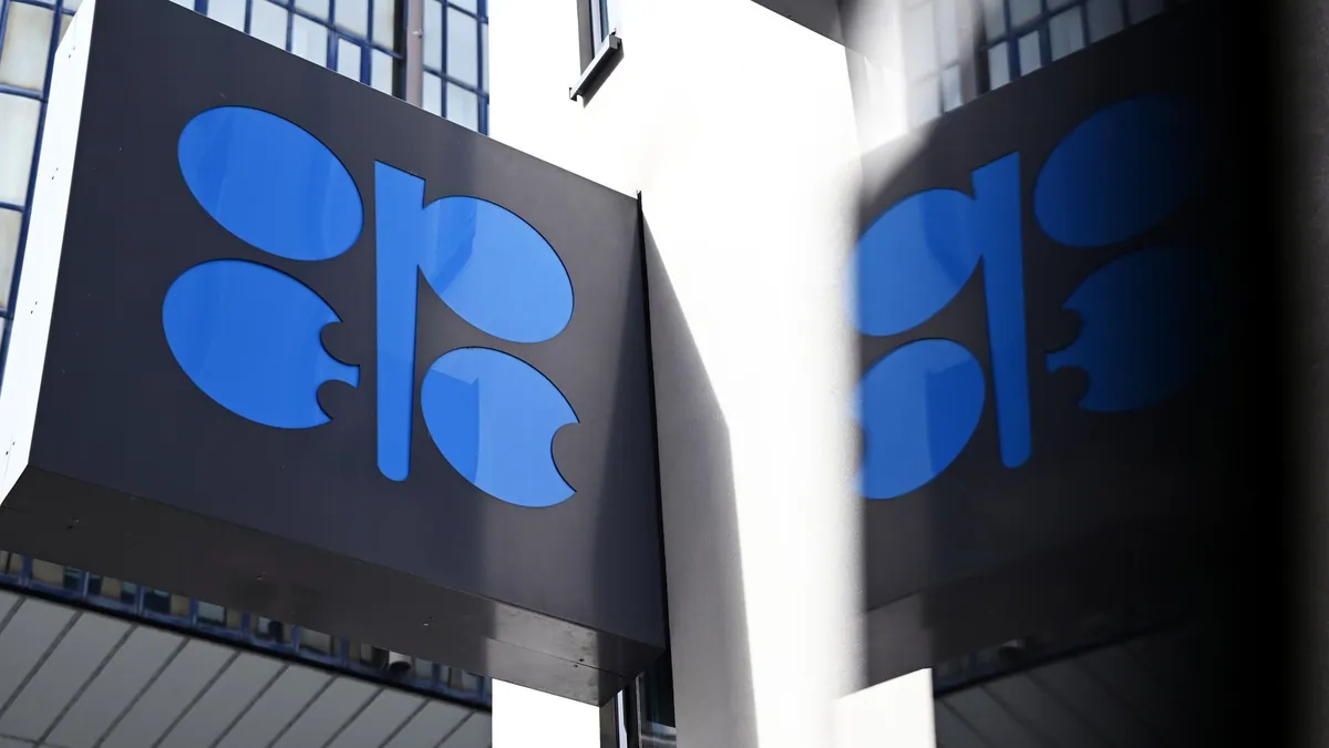 OPEC estimates Russian September oil output fell by 38,000 barrels a day