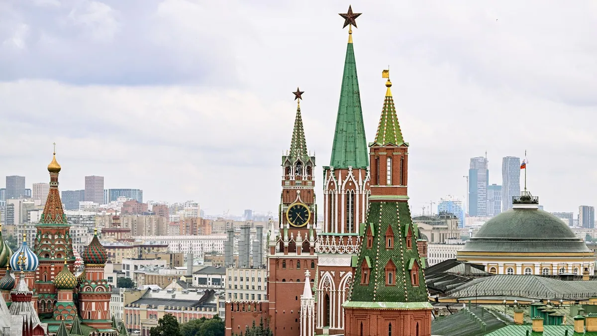 Semafor reports White House debate over intelligence sharing with Ukraine
