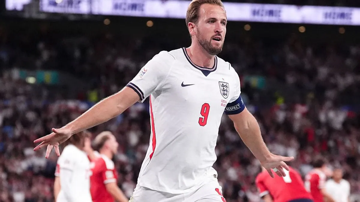 Harry Kane equals England appearance record and scores twice against Czechia