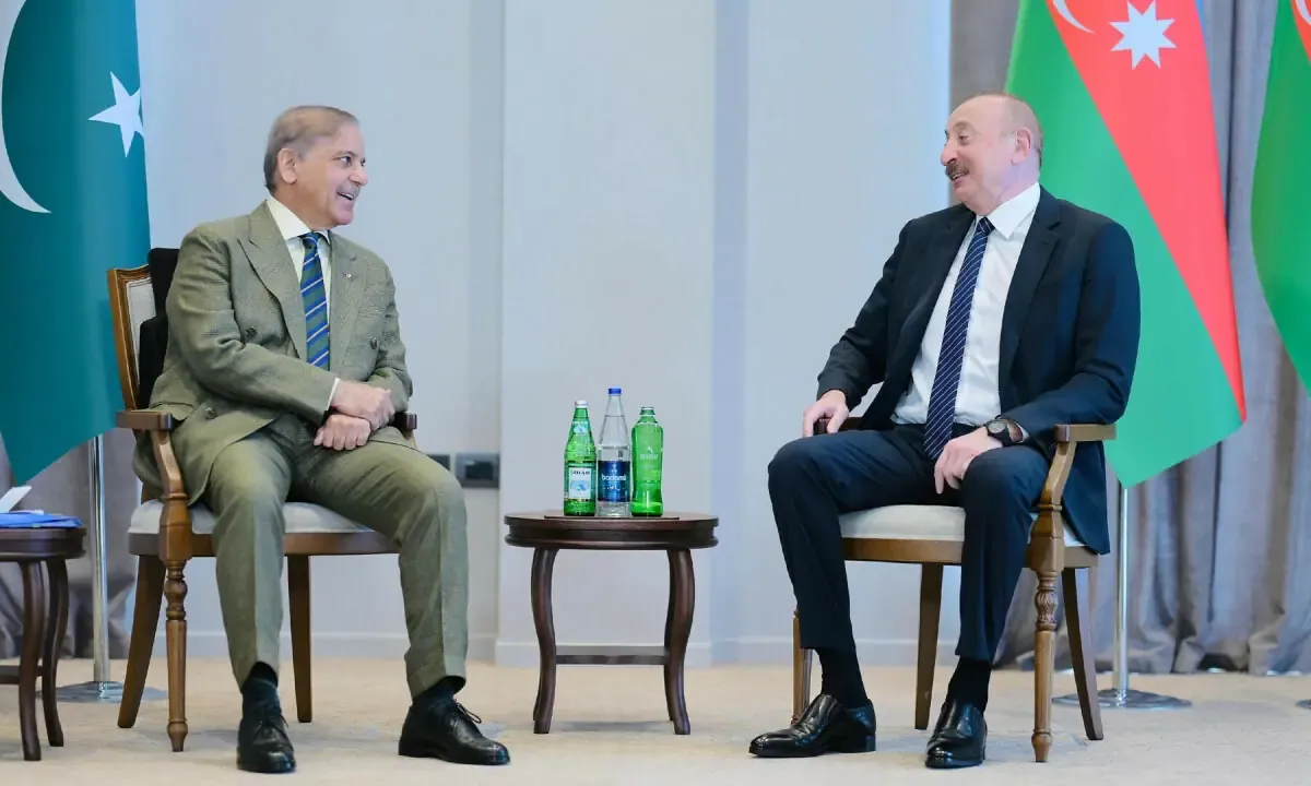 Pakistan and Azerbaijan pledge closer economic cooperation