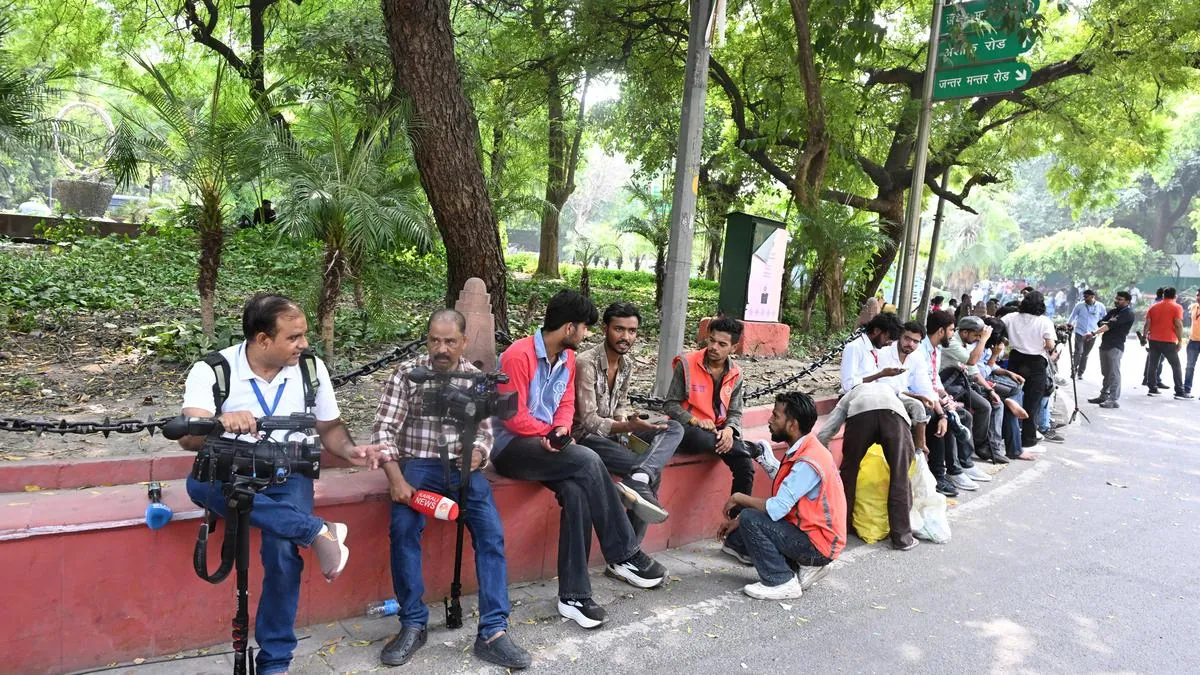 News outlets report journalists detained and later released in Delhi