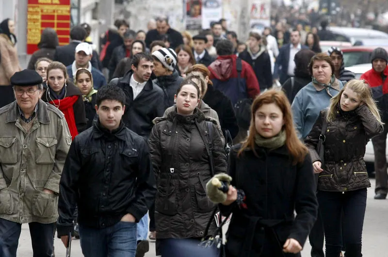Romania’s political uncertainty raises borrowing costs
