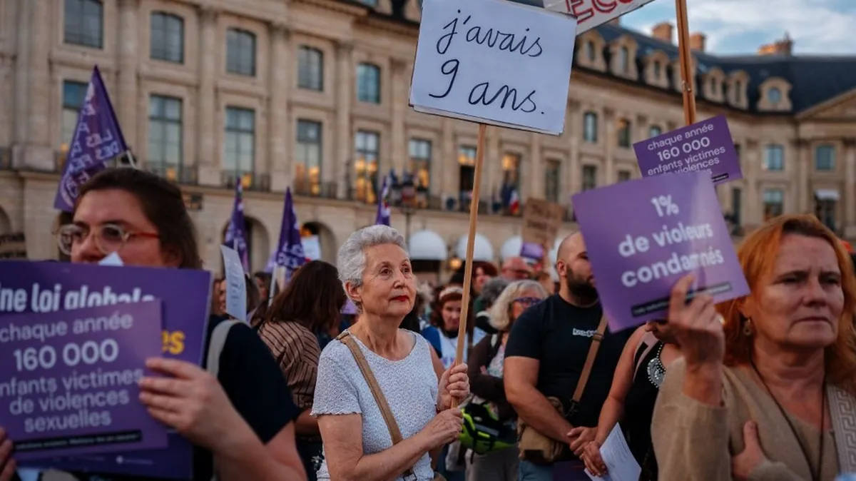 French group calls for a one-day pause in work and domestic activity on October 13