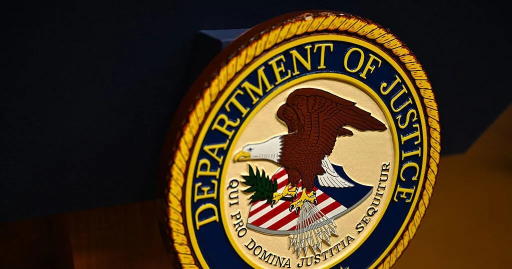 Minnesota authorities arrest 18-year-old over alleged Mall of America attack plot