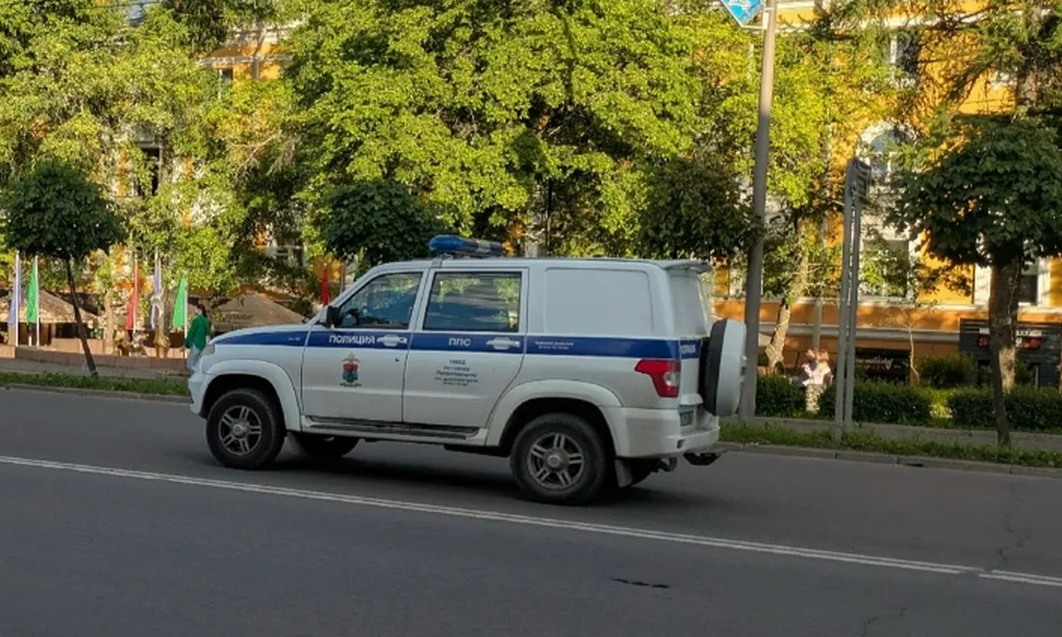В Карелии 45‑летняя женщина украла банковскую карту у знакомого и потратила её на алкоголь и продукты, грозит до шести лет лишения свободы