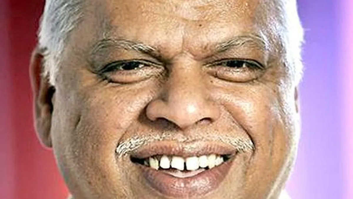 CPI(M) leader accuses Kerala government of disunity and failures