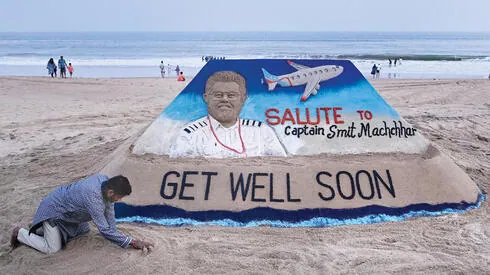 India honours Flydubai pilot after FZ1073 incident