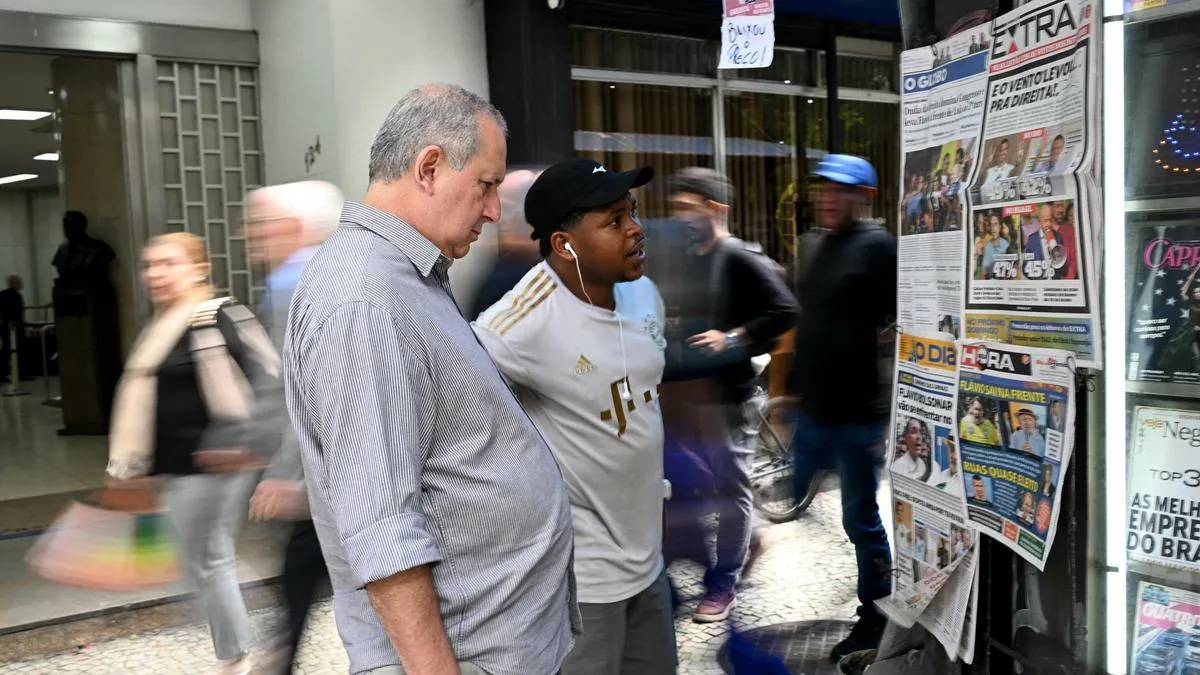 Flávio Bolsonaro finishes ahead of Lula in Brazil’s first round