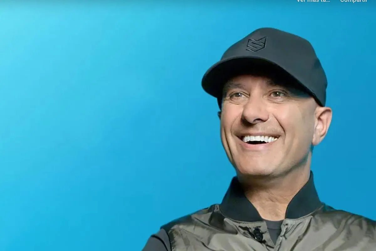 Robin Sharma says hardship can prompt reflection and personal growth