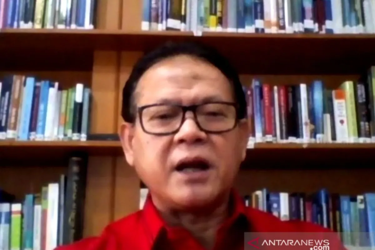Indonesian scientist Rokhmin Dahuri receives aquaculture award
