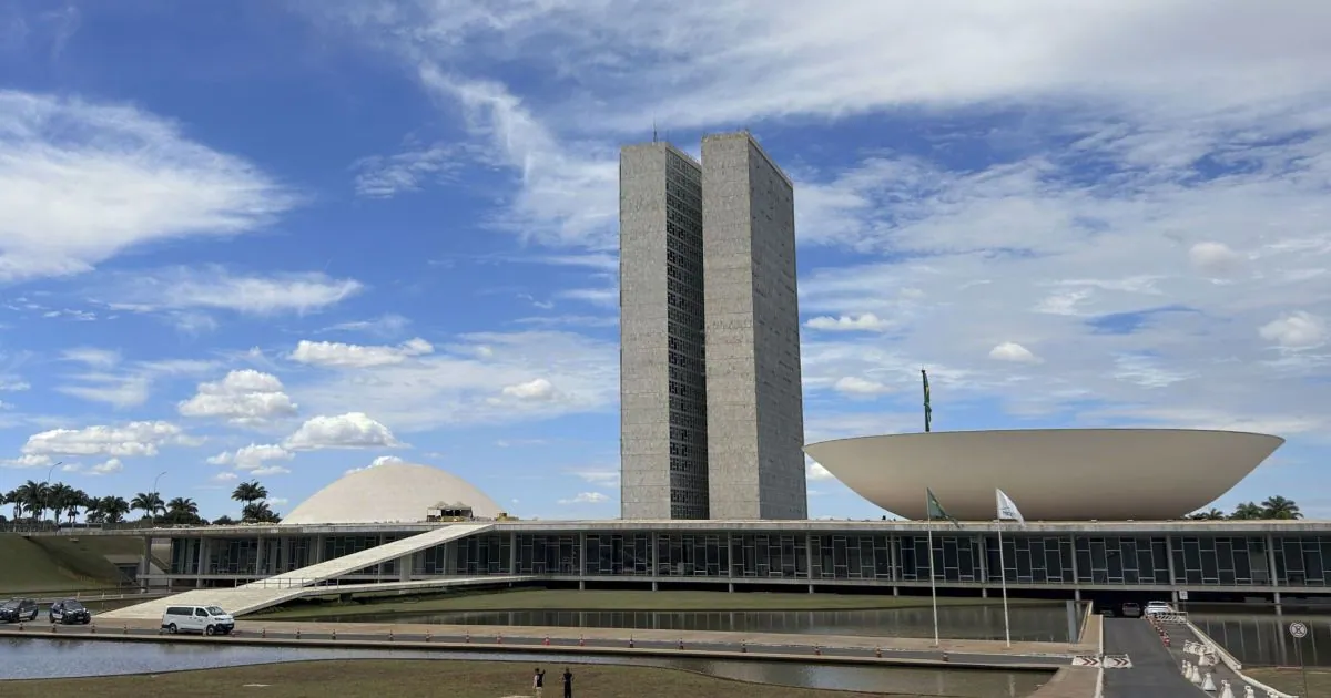 Brazil’s 6×1 workweek proposal faces uncertainty after first-round vote