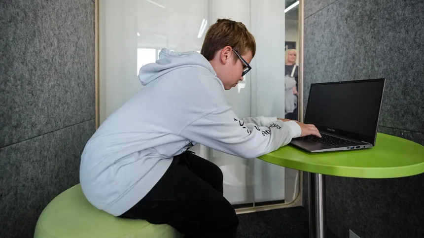 New digital alliance aims to share approaches to protecting children online