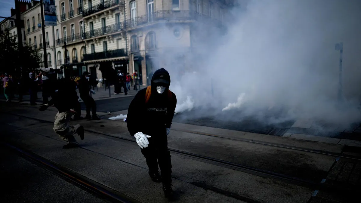 French student protests draw differing estimates of university disruption
