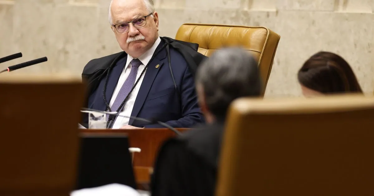 Brazil’s top court chief meets Senate leader after election first round