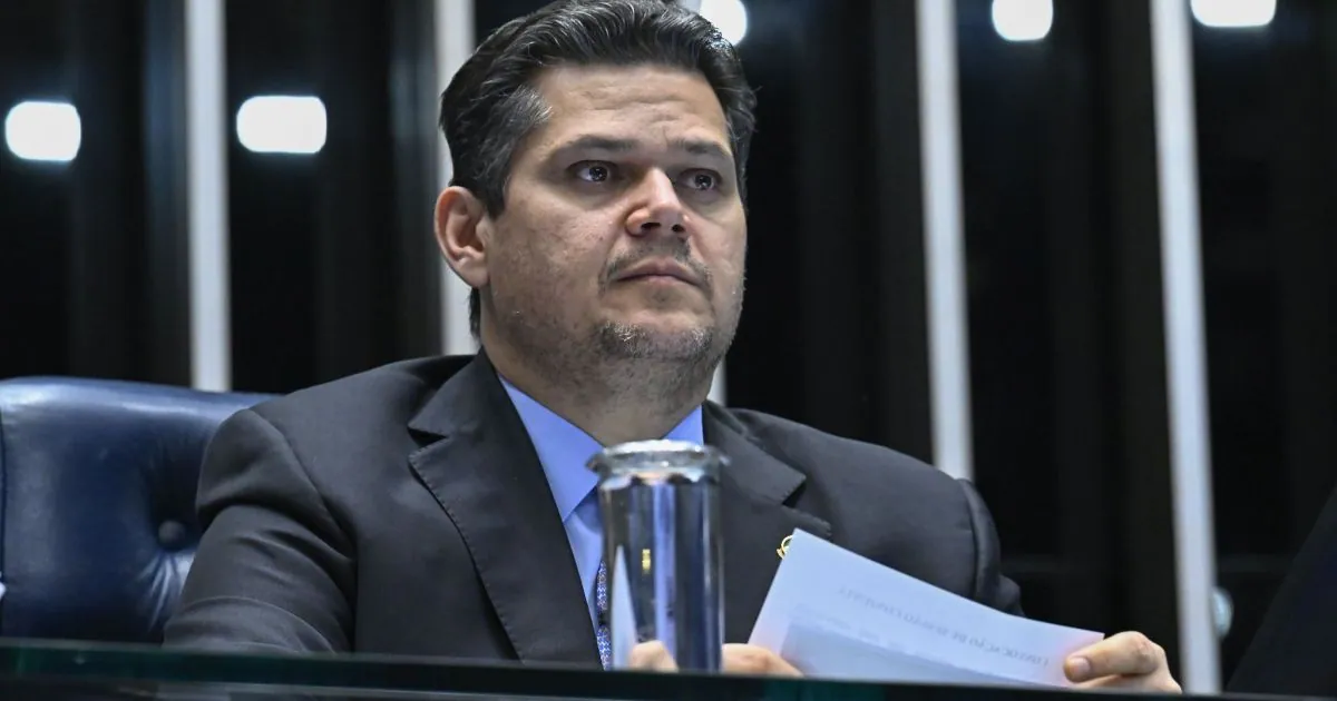 Brazil’s Senate signals first vote on ending the 6×1 work schedule for October 15